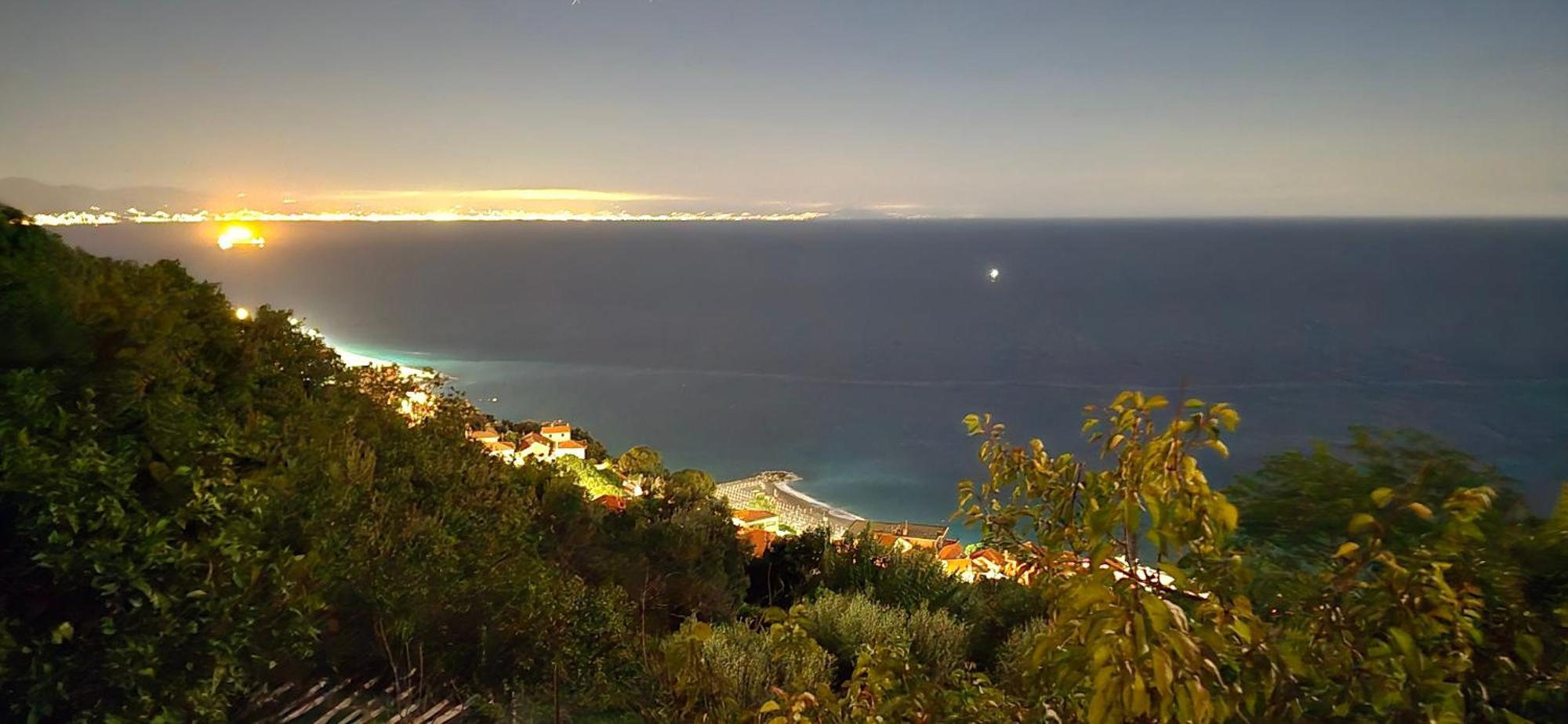 Villa Gio - Terrazza Nel Blu Bergeggi Exterior photo